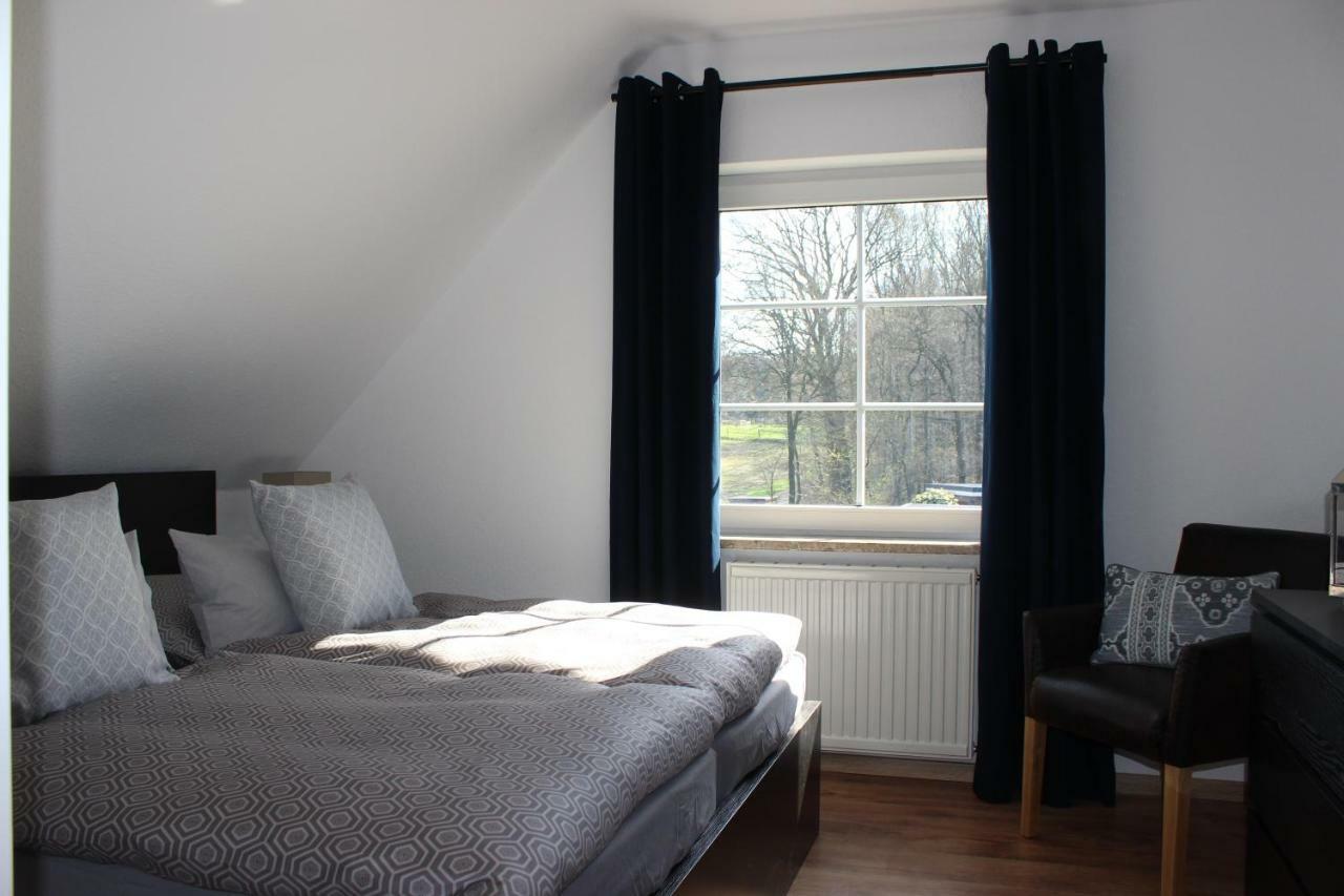 Ferienhaus An Der Grenze Zu Hamburg Zentrale Lage Ной-Вульмсторф Экстерьер фото